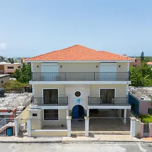 La Casona Mc , La Romana Republica Dominicană