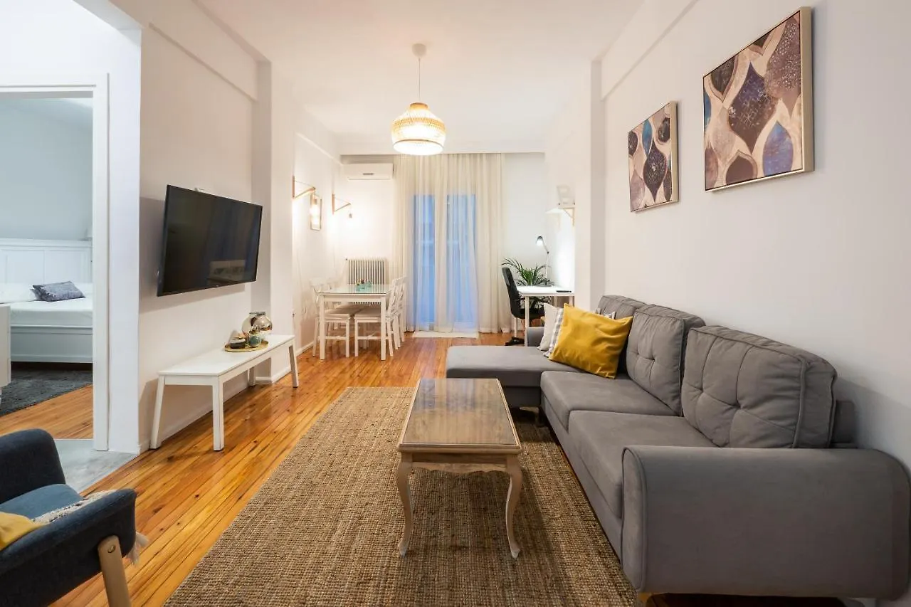 Ikos Central Spacious Apartment Thessaloniki Greece